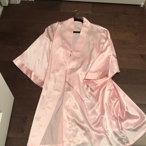 Bridesmaid Pink Robe - Picture 3 of 3
